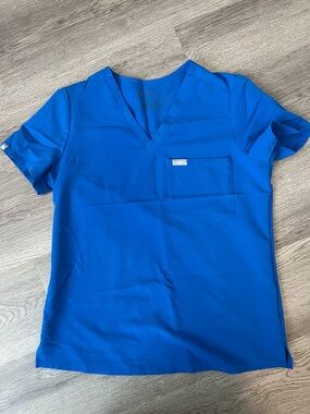 Figs Catarina scrubs top